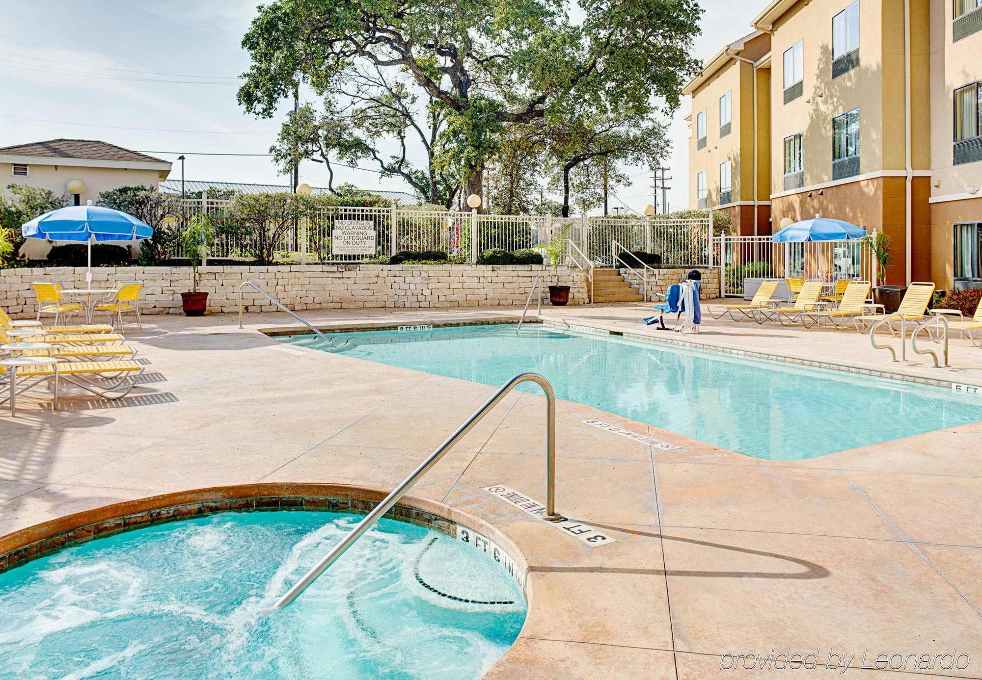 Fairfield Inn & Suites By Marriott San Antonio Seaworld / Westover Hills Ngoại thất bức ảnh