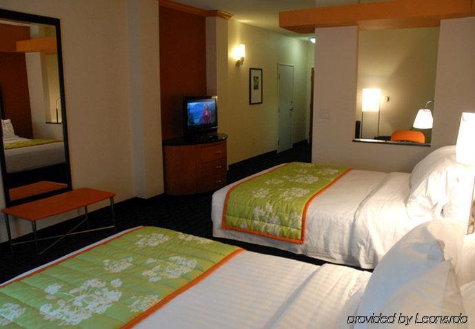 Fairfield Inn & Suites By Marriott San Antonio Seaworld / Westover Hills Ngoại thất bức ảnh